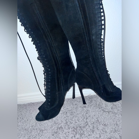 Neiman Marcus Shoes - Elegant Black Lace-Up Heeled Boots open toe suede zipper closure NWOB